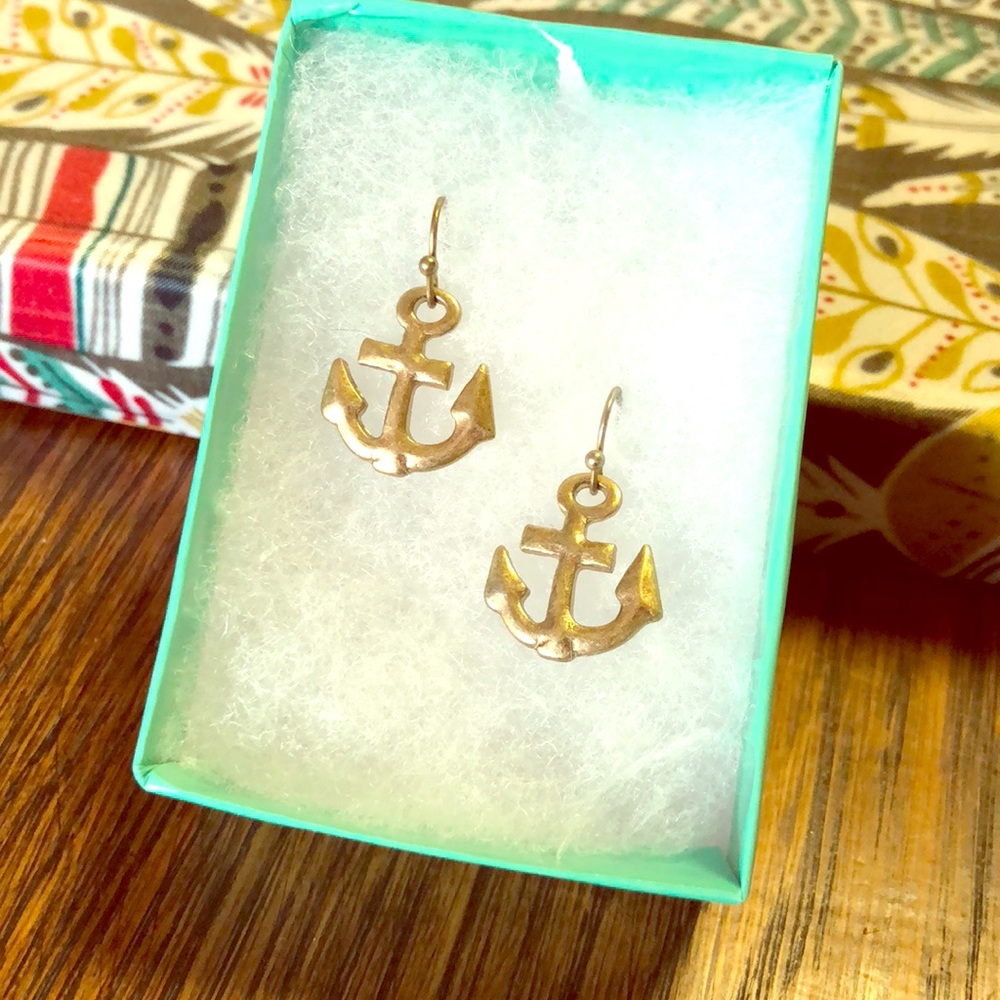 Anchor earrings
